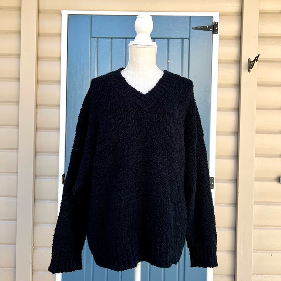 OZMA Sweaters - OZMA 100% organic cotton OverSize Sweater Women Size L/XL
